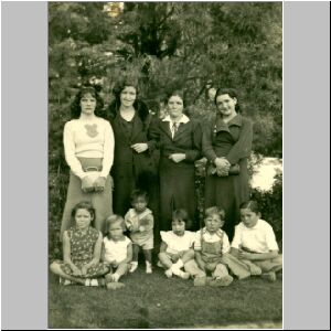 ramona Eva Carmen martha esther avanti.JPG